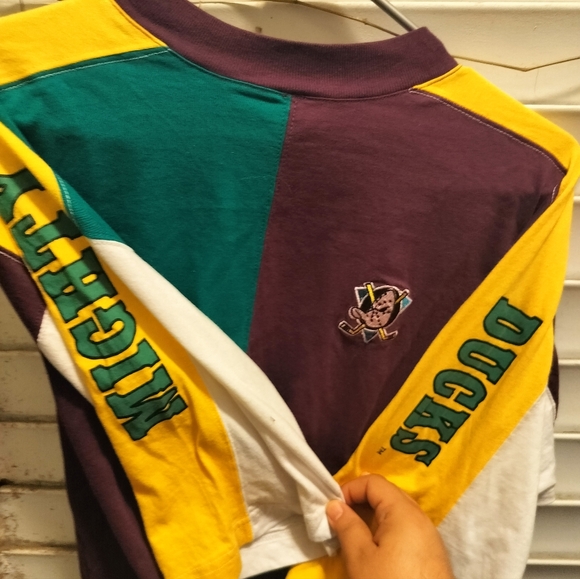 90s Vintage Mighty Ducks Shirt - Picture 2 of 4